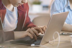 Công nghệ 4.0 thay đổi giáo dục - 1