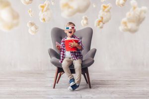 GIẢI TRÍ ĐỂ TRƯỞNG THÀNH TRONG NGÀY ĐIỆN ẢNH TẠI TRẠI HÈ “SUMMER OVER THE MOON”