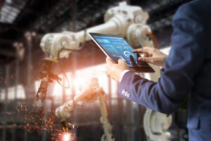 Máy móc không thể thay thế hoàn toàn con người