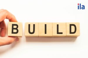 Qúa khứ của build