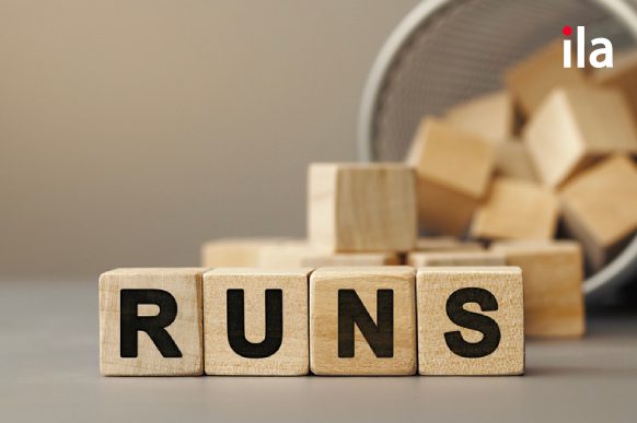 Run Trong Tiếng Anh Là Gì? Tìm Hiểu Ý Nghĩa và Cách Dùng Từ "Run