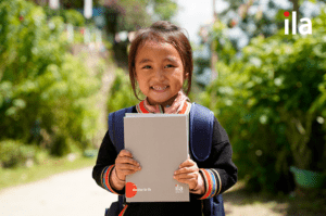 Thắp sáng tương lai nơi vùng đất cằn cỗi.