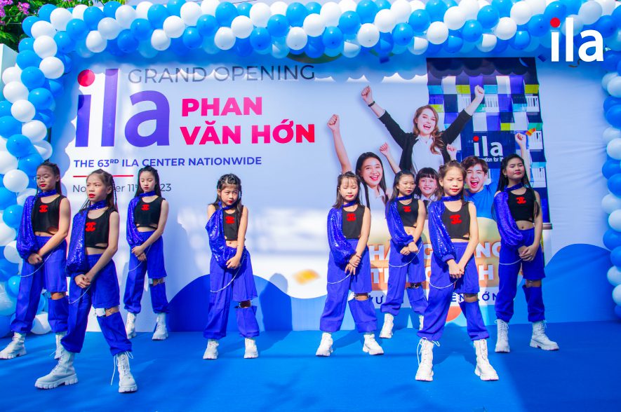 ILA Phan Văn Hớn khai trương tặng học bổng đến 25 triệu đồng