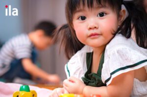 Từ vựng và đoạn văn miêu tả ngoại hình bằng tiếng Anh