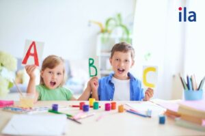 Phonics là gì? Cách áp dụng để bé học ngữ âm hiệu quả
