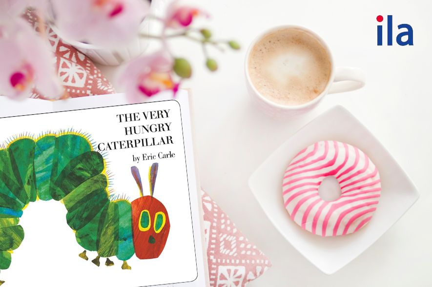 Sách: The Very Hungry Caterpillar