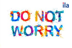 Worried đi với giới từ gì? Worried + gì?