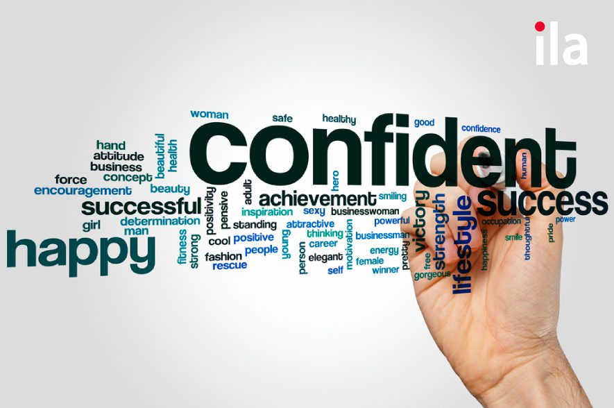 Confident đi với giới từ gì? 4 giới từ cần biết