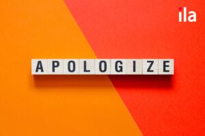 Apologize đi với giới từ gì? Cấu trúc và cách dùng đúng