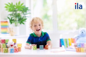 Các trò chơi tiếng Anh cho trẻ mầm non vui nhộn, dễ chơi