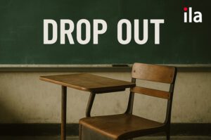 Drop out là gì? Cách dùng Drop out, Drop out of