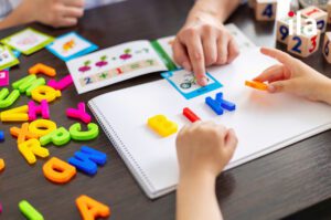 Top 7 trò chơi giáo dục giúp trẻ vừa học vừa chơi tại nhà