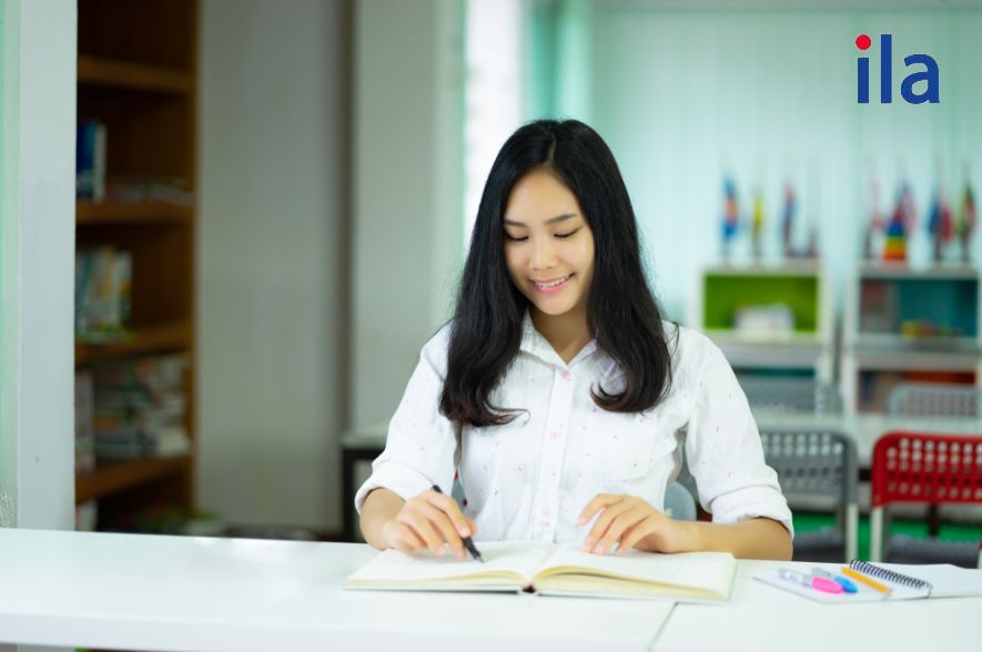 Đề thi tiếng Anh giữa kì 2 lớp 8 sát đề thật theo chương trình mới