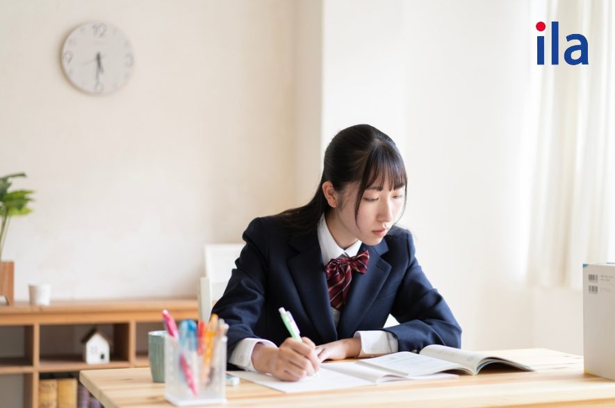 Lợi ích và thách thức khi lựa chọn khối A02