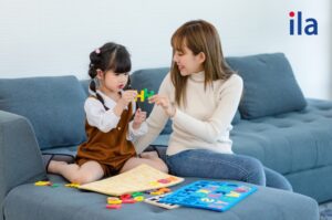 Dạy bé học chữ cái thời điểm nào là thích hợp?