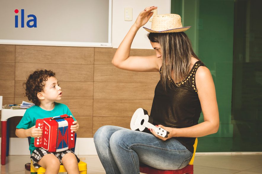 Cách dạy bé tập nói nhanh  