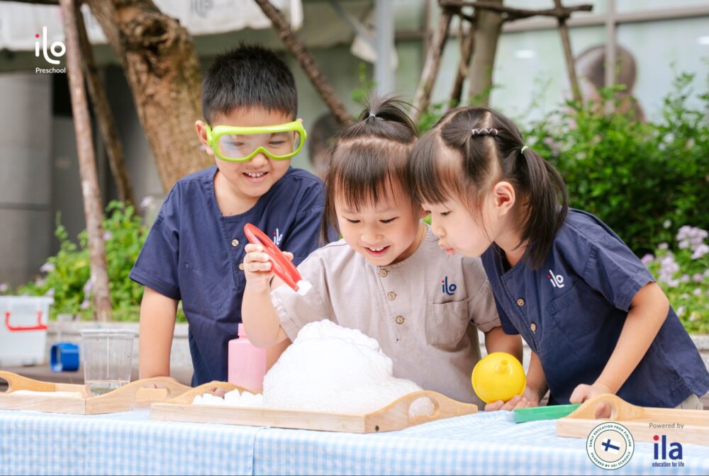 Đặc trưng của phương pháp Reggio Emilia là học tập qua dự án