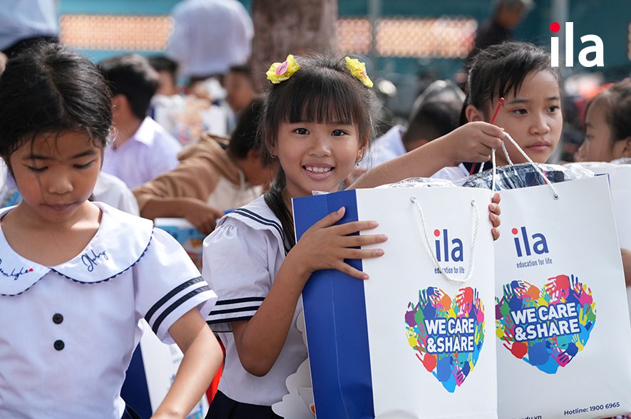 Học sinh trường Tiểu học Vĩnh Hải 4