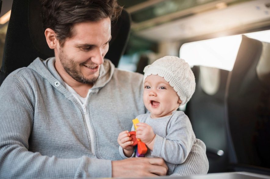 Giám sát bé chặt chẽ