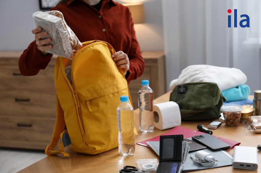 Lập danh sách hành lý và vật dụng thiết yếu cho bé