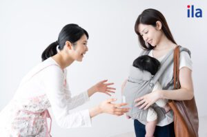 Kinh nghiệm cho bé đi nhà trẻ từ A - Z dành cho ba mẹ trẻ