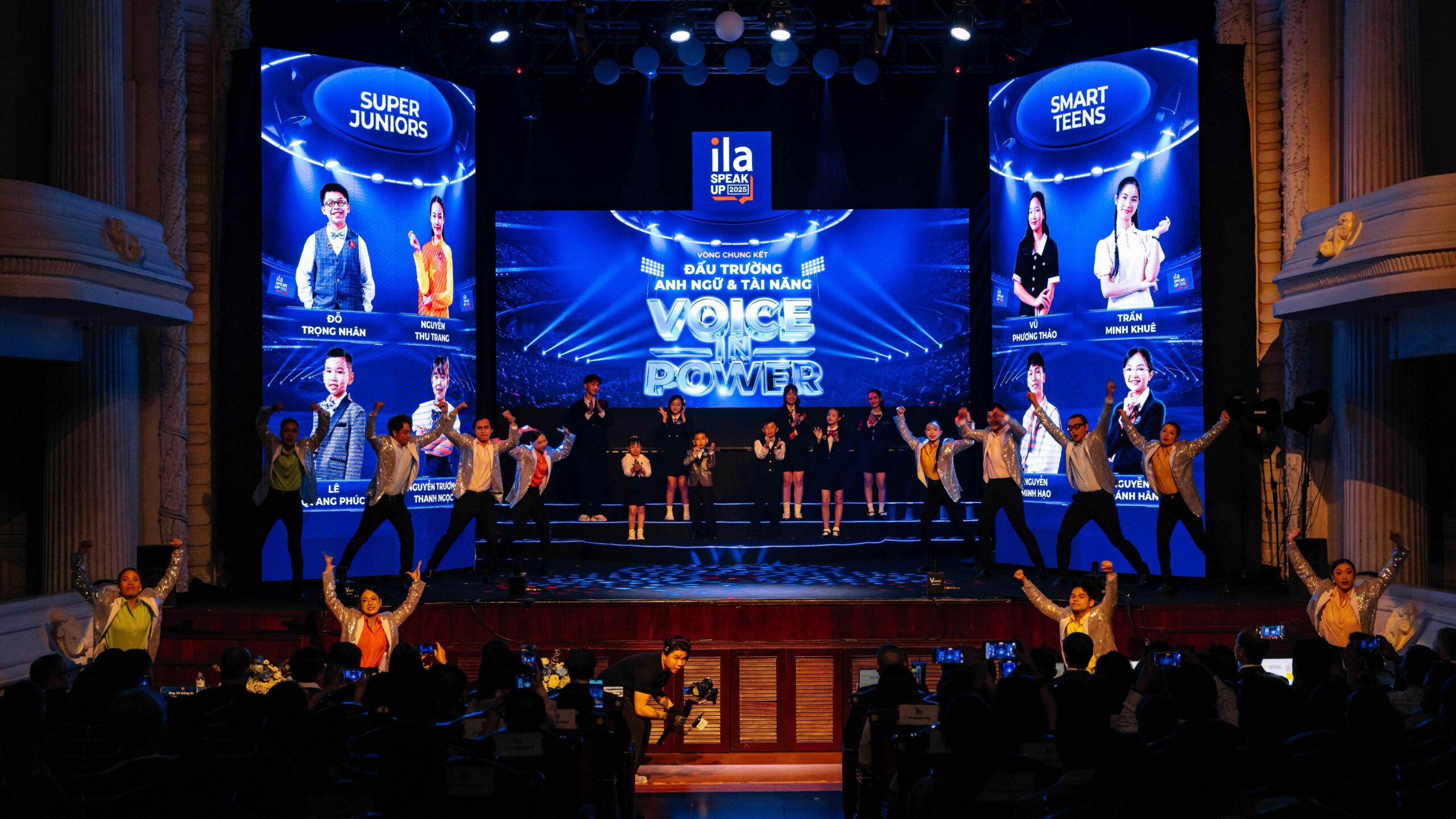 Từ sân khấu Speak up, những tiếng nói trẻ sẵn sàng vươn ra thế giới