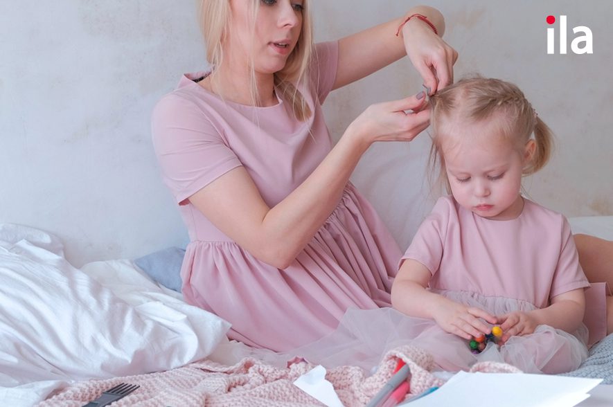 Kiểu tóc thắt bím đôi