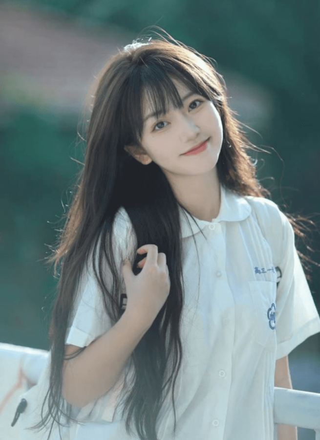 Tóc dài duỗi thẳng tự nhiên