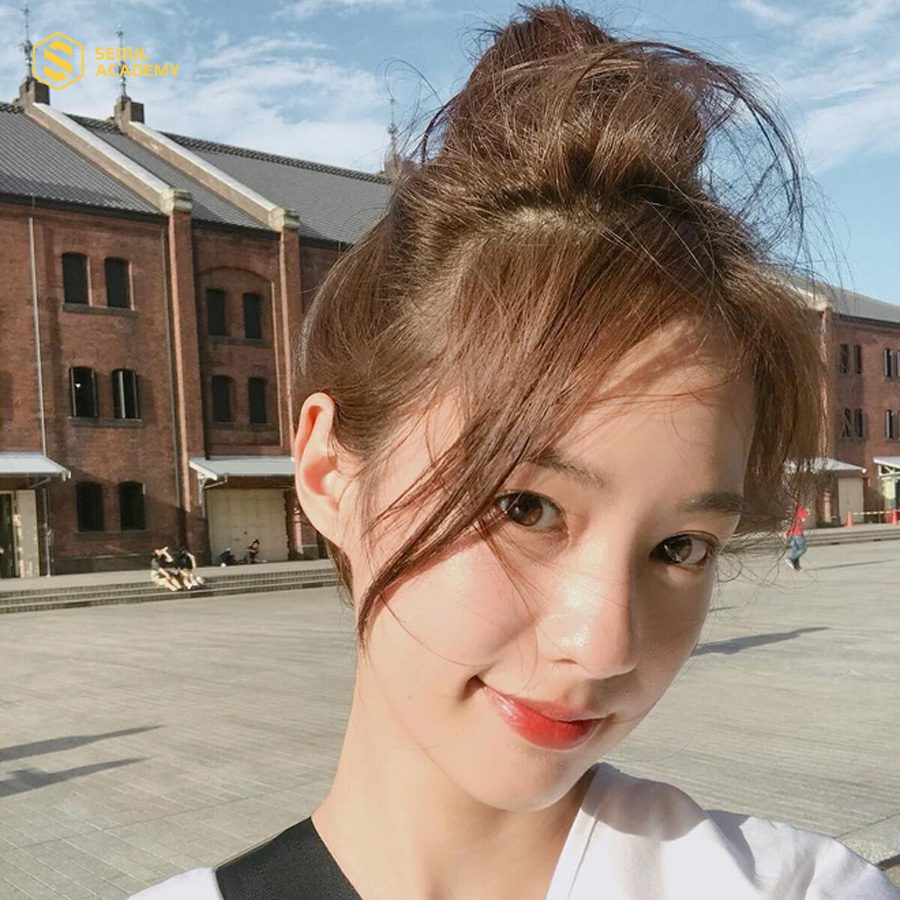 Tóc búi củ tỏi