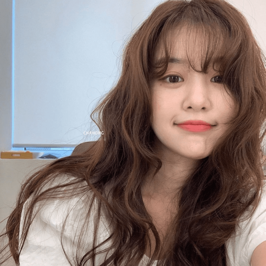 Tóc dài xoăn sóng mái thưa