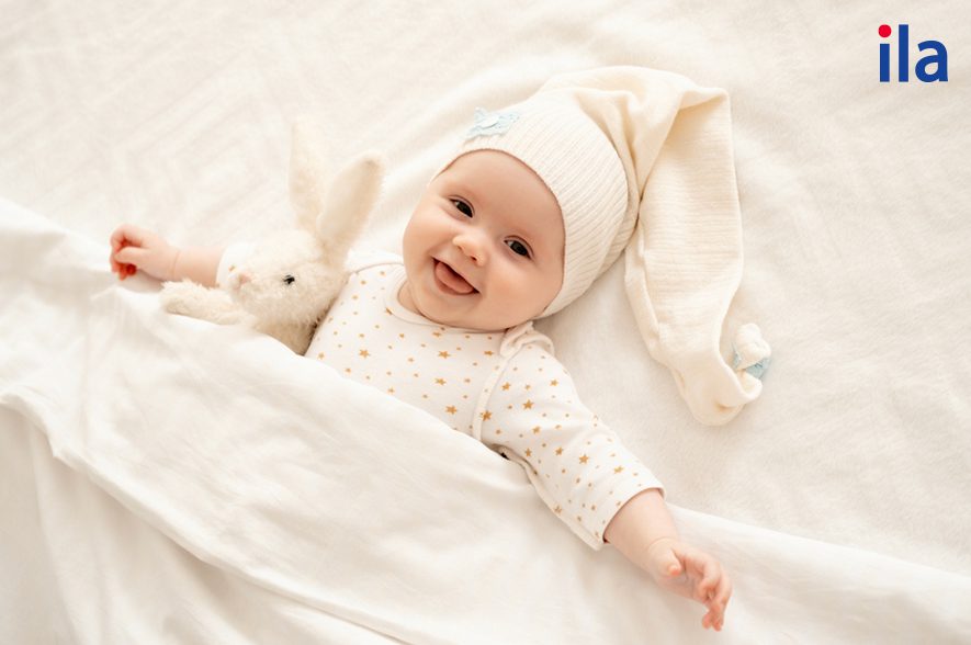 Mẹ hỏi, chuyên gia đáp: Làm sao để trẻ tự chuyển giấc thành công?